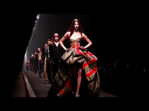 Prada incrementa ingresos 3% en primer trimestre impulsada por ventas en las Américas