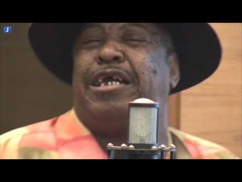 Magic Slim and the Blue Jeans Blues Band + interview (HD Quality)