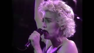 Madonna - Causing a Commotion (Broadcast Live at MTV Video Music Awards 1987)