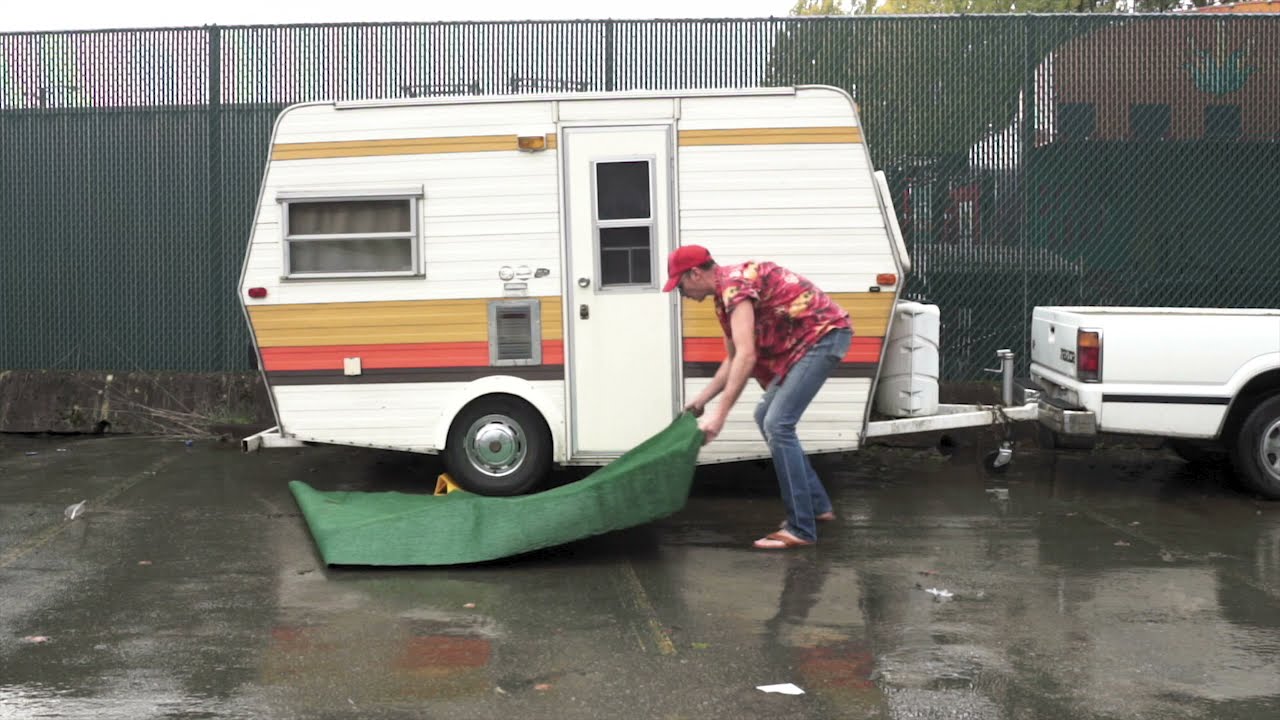 Bob Sumner   - California (Official Music Video)