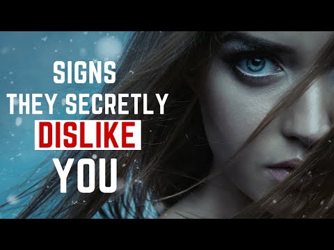 7 Signs Someone