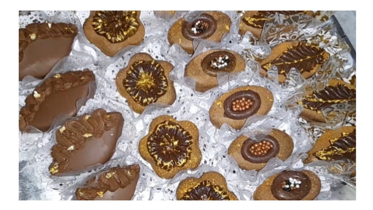 حلويات العيد 2023🥰بعجينة وحدة شابة بزاف🤤 خدمي 4أنواع طوندونس🙈😍