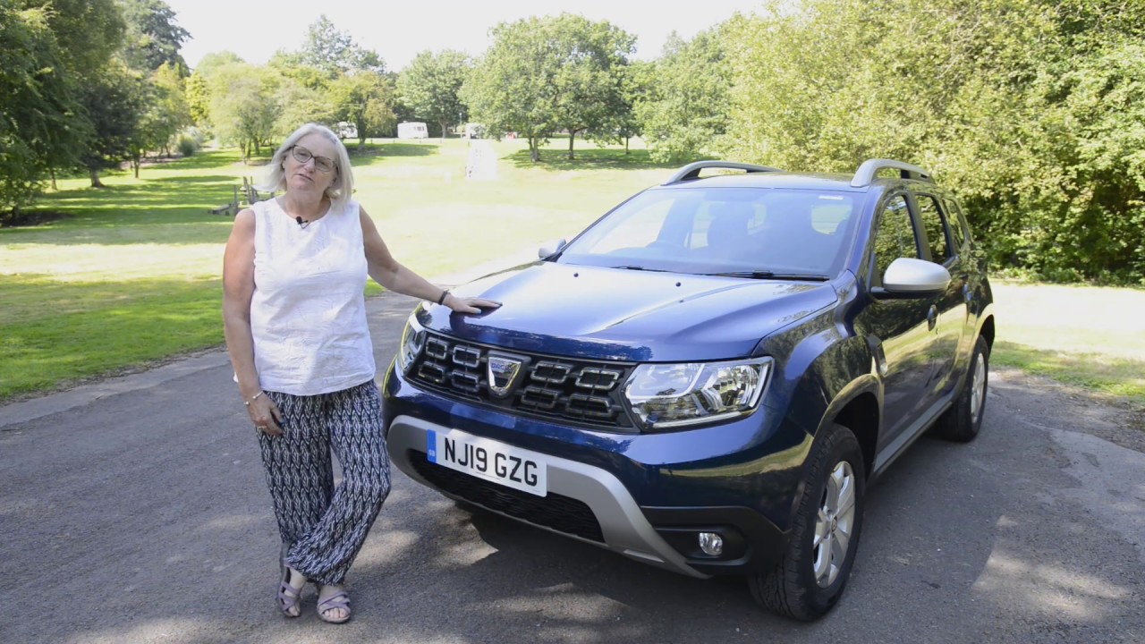 Car Review: Dacia Duster - YouTube
