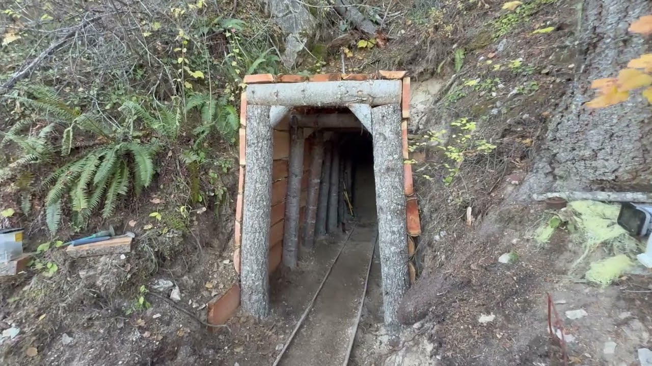 Работает ли вагонетка для руды? Забытый портал 1 сезон 5 серия 