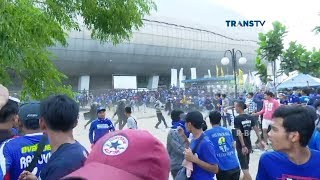 Duel Persib Vs Persija, Penonton Tak Bertiket Paksa Masuk Stadion