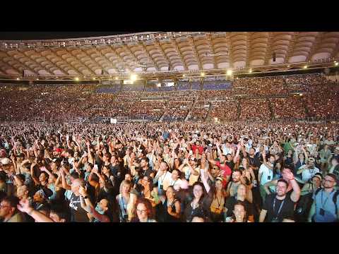 Video PINGUINI TATTICI NUCLEARI - Bottiglie Vuote @ Stadio Olimpico Roma