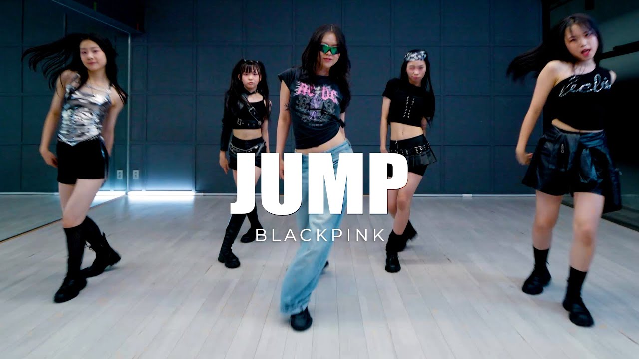 BLACKPINK - 뛰어(JUMP) DANCE COVER - YouTube
