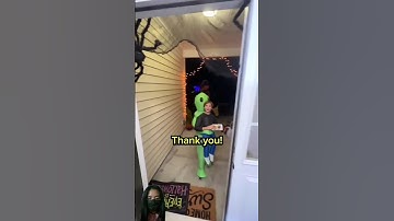 Mr beast gaved iphone to kids      #shorts #shortvideo #trending #mrbeast #ip