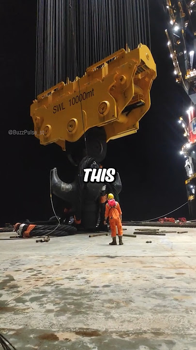 The Crane Ship That Lifted a 15-Story Building