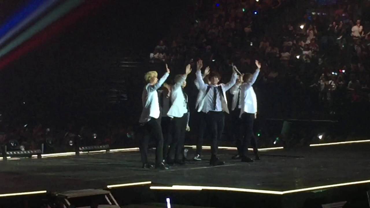 160602 KCON PARIS - BTS ARIRANG COVER STAGE