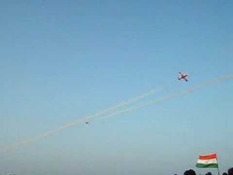 Airshow at Chennai - YouTube