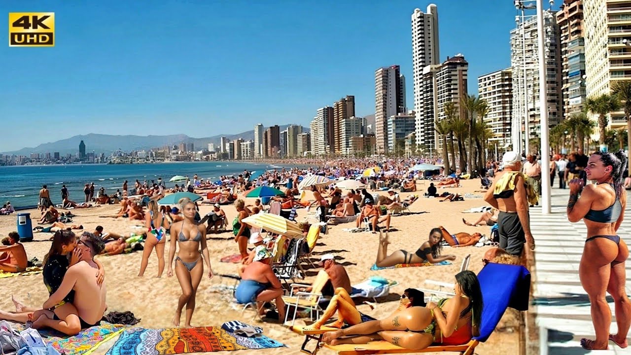 Benidorm - Badevergnügen am Mittelmeer