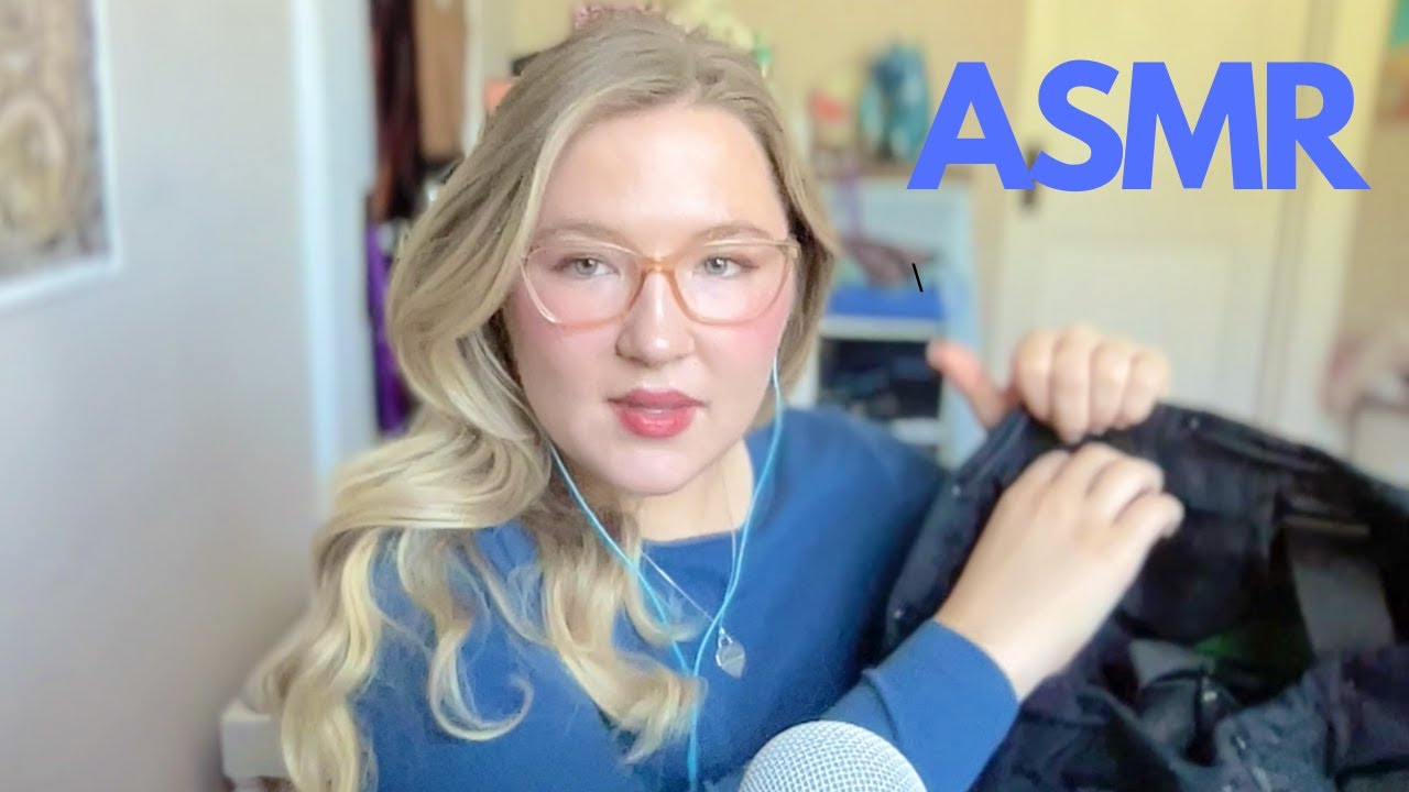 🧘 ASMR 💪🏻- Whats in my gym bag - whisper gum chewing, tapping, rummaging