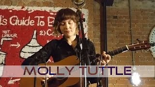 Molly Tuttle: White Freightliner Cardiff 2018 chords