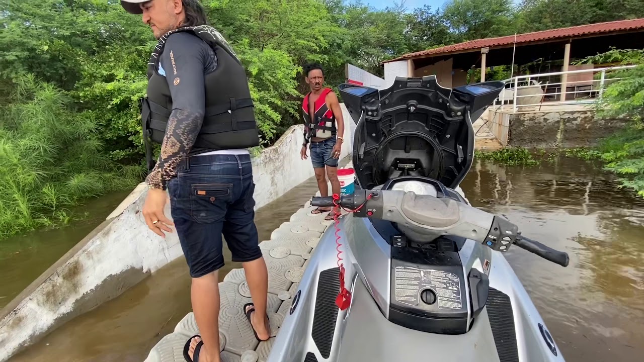CHARLLES, TIRINGA E JOÃO AJUDANDO A CONSERVAR A NATUREZA | COMÉDIA SELVAGEM ®