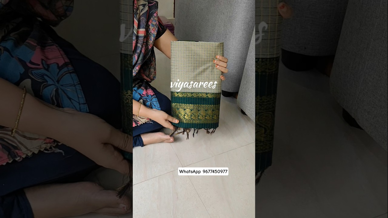 checked silk cotton saree with blouse 