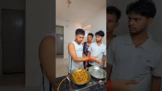 #comedy #lovesong #lovestorysong #hindisong #funny #song #daga #emotional #love #heart #hindiloveso