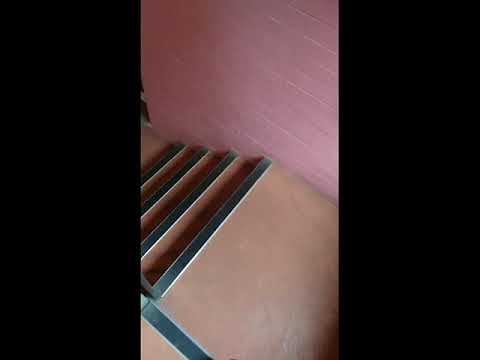 Stairwell flip flop enjoyment