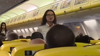 Castellón Airport Spain | Ryanair Boeing 737 Flight Experience from Costa Azahar to the UK