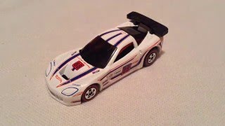 Hot Wheels Corvette C6.R (Heritage Series - Redline)
