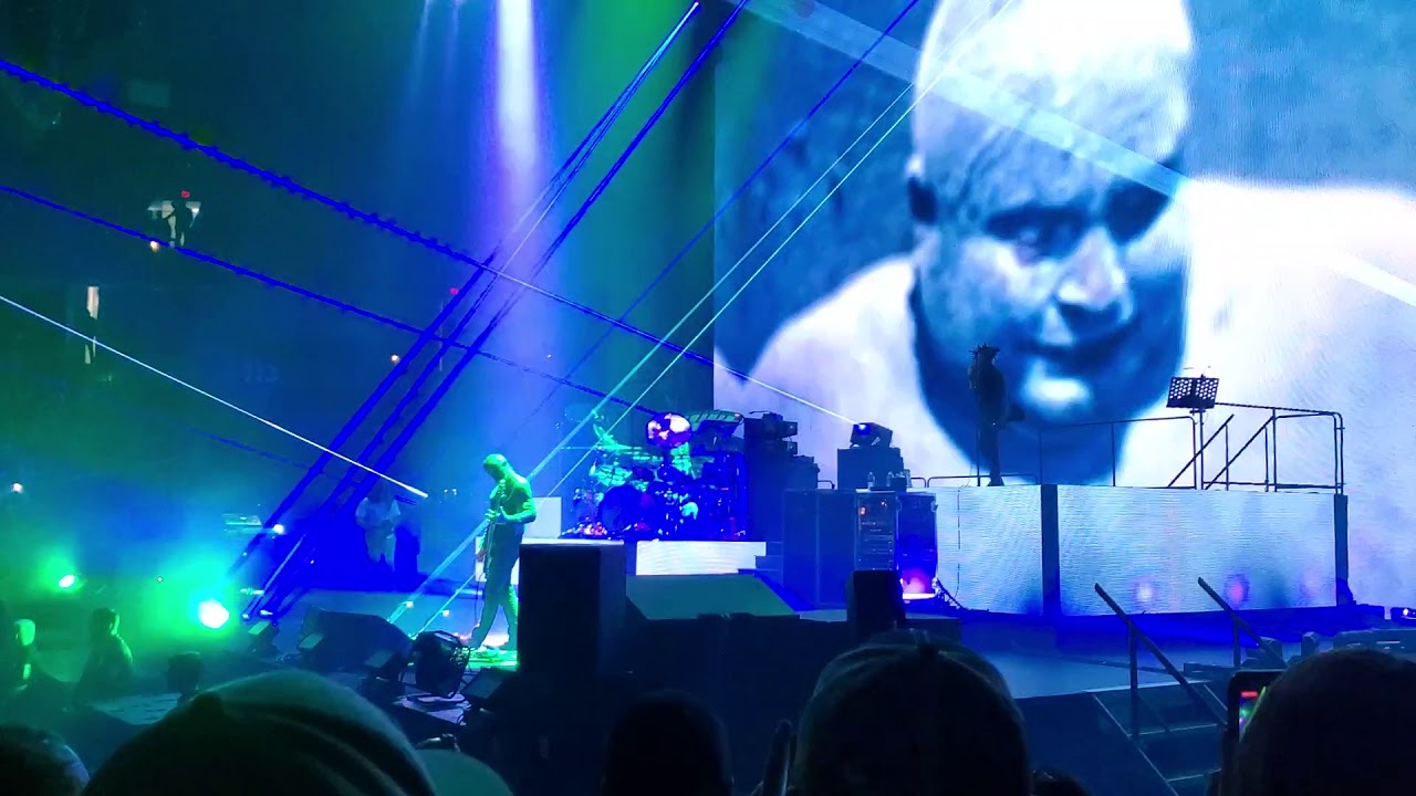 Tool - Stinkfist - Spokane Arena, MAR 09 2020 - YouTube