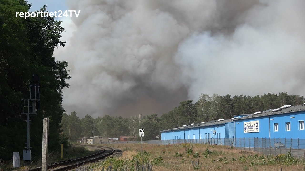Waldbrand in Beelitz - 200 Hektar in Flammen - Mehrere Hubschrauber im ...