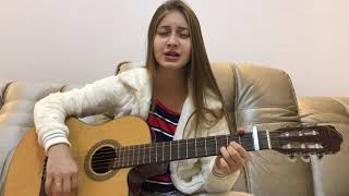 Video thumbnail of "Não fique tão longe - Hadassa Braz - Hino Avulso CCB"