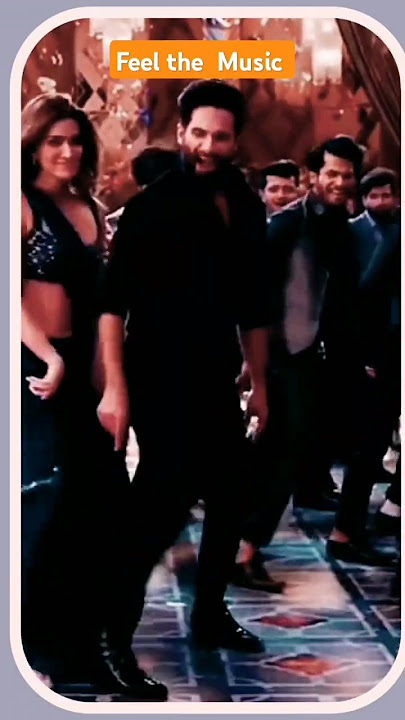 Kadhalikkum Pennin 🙈❤️| Malavika Krishnadas #pennin #ad #shorts