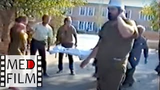 Сквозное ранение бедра. Чечня-1995 г. Врачи ММА © Wound of the thigh, Chechnya-1995 Сквозное ранение бедра. Чечня-1995 г. Врачи ММА © Wound of the thigh, Chechnya-1995