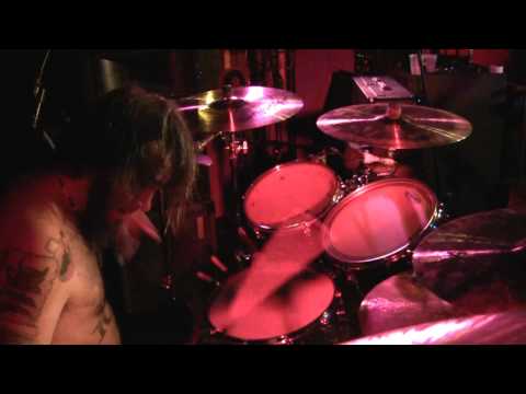 Drum-Cam: JC Dwyer (Metrailerca/Tra...  Shark) - Metallica's "Battery"