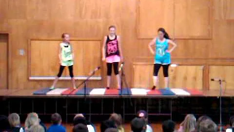Nicole Hanson Dancing