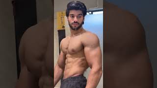 #motivation #model #desihomegym #aestheic #gymguy #hunk