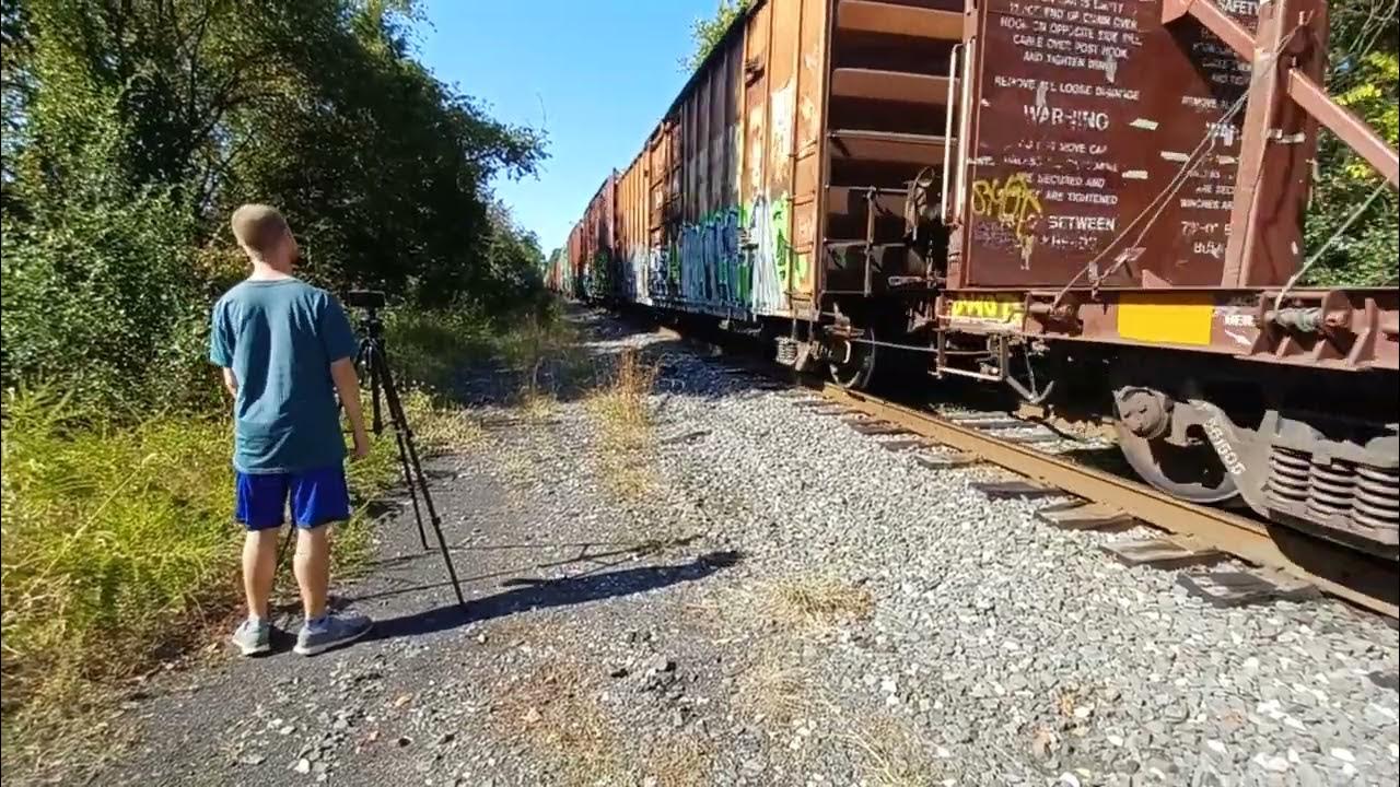 CSAO CA51 crawling through fleming pike with CSX 6213 and NS 5640. FT Reading Company