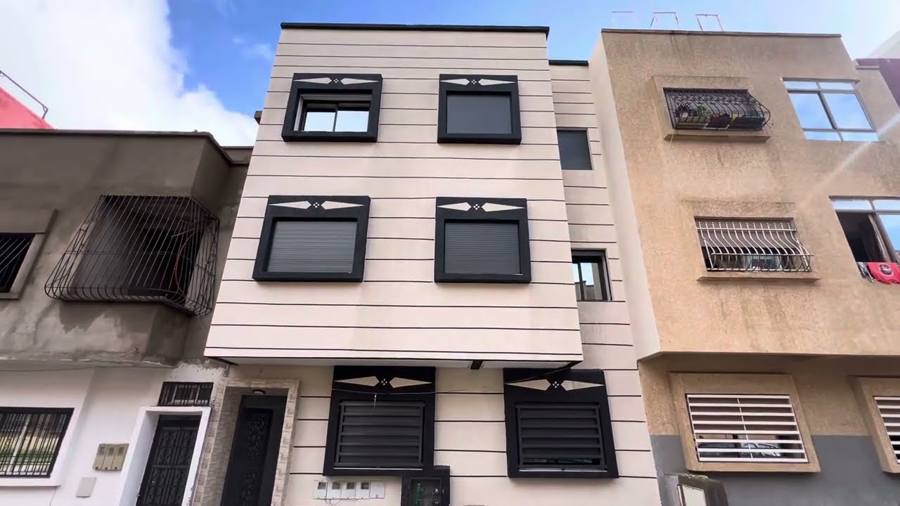 شقق فاخرة للبيع ‏(r+2)مساحة 90 متر بمدينة القنيطرة شروط الدعم ديال 7 مليون ☎️06.93.57.07.34# 