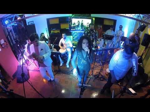 DE CLASE ORQUESTA   usted abuso  paola rubio