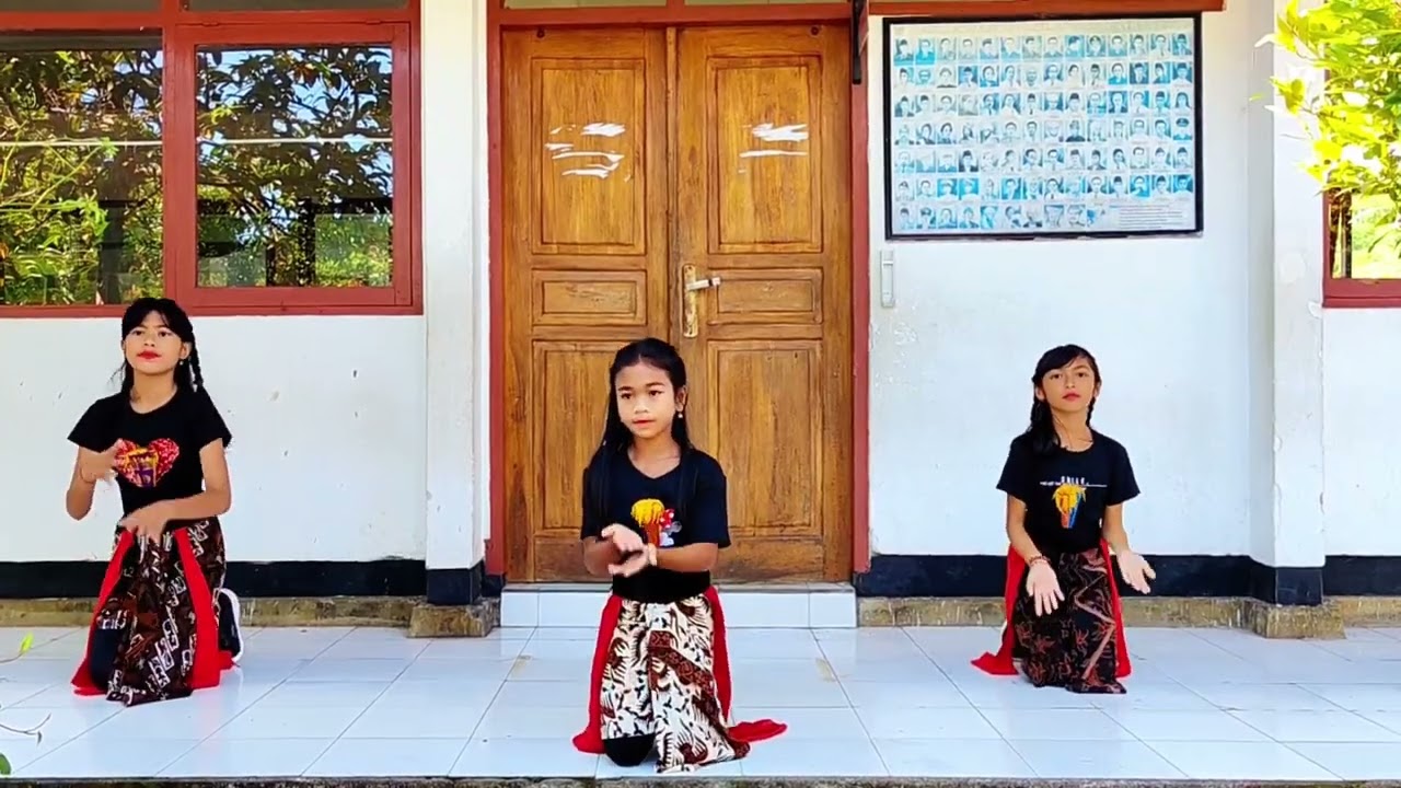 Tari Kreasi Nusantara|| Oleh anak anak kelas III SDN2 UMEJERO