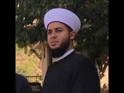 لبيك اللهم لبيك مقطع مبكي في دقيقة الشيخ معاذ الزغبي 