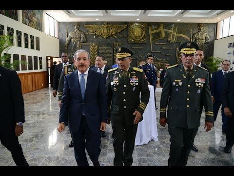 Presidente Danilo Medina encabeza graduación 51 cadetes Academia Batalla de las Carreras