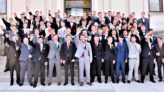 High Schoolers Appear to Give Nazi Salute in Prom Photo