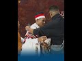 አንጋፋው ድምጻዊ ዳዊት መኮንን በቦሌ ዓለም አቀፍ አውሮፕላን ማረፊያ የተደረገለት አቀባበል