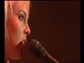Wende Snijders: Rib the Ribbon