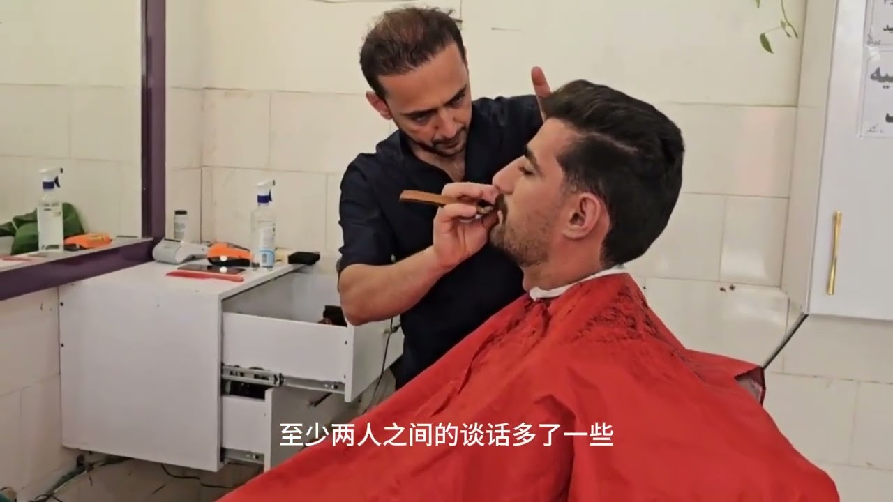 离婚第四天，萨利赫带马苏梅进城约会，两人感情迅速升温 #马苏梅 #萨利赫