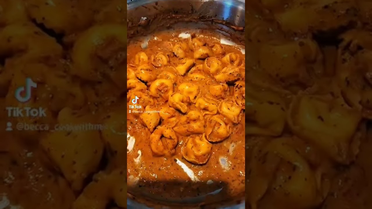 Hellofresh One-Pan Trattoria Tortellini Bake