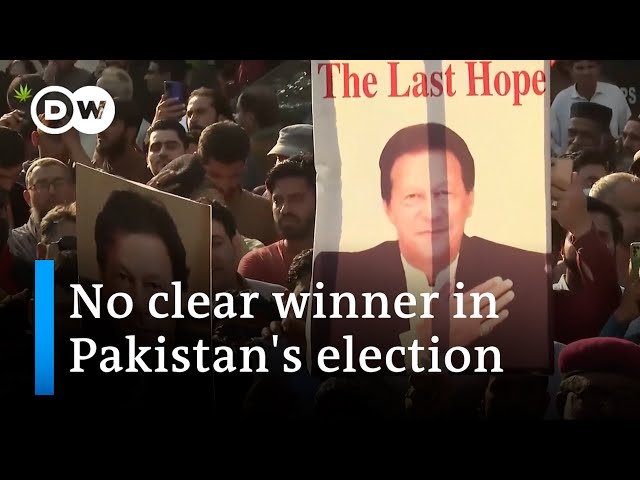 Pakistan: Both PTI and Muslim League lack majority and are seeking coalition partners | DW News class=