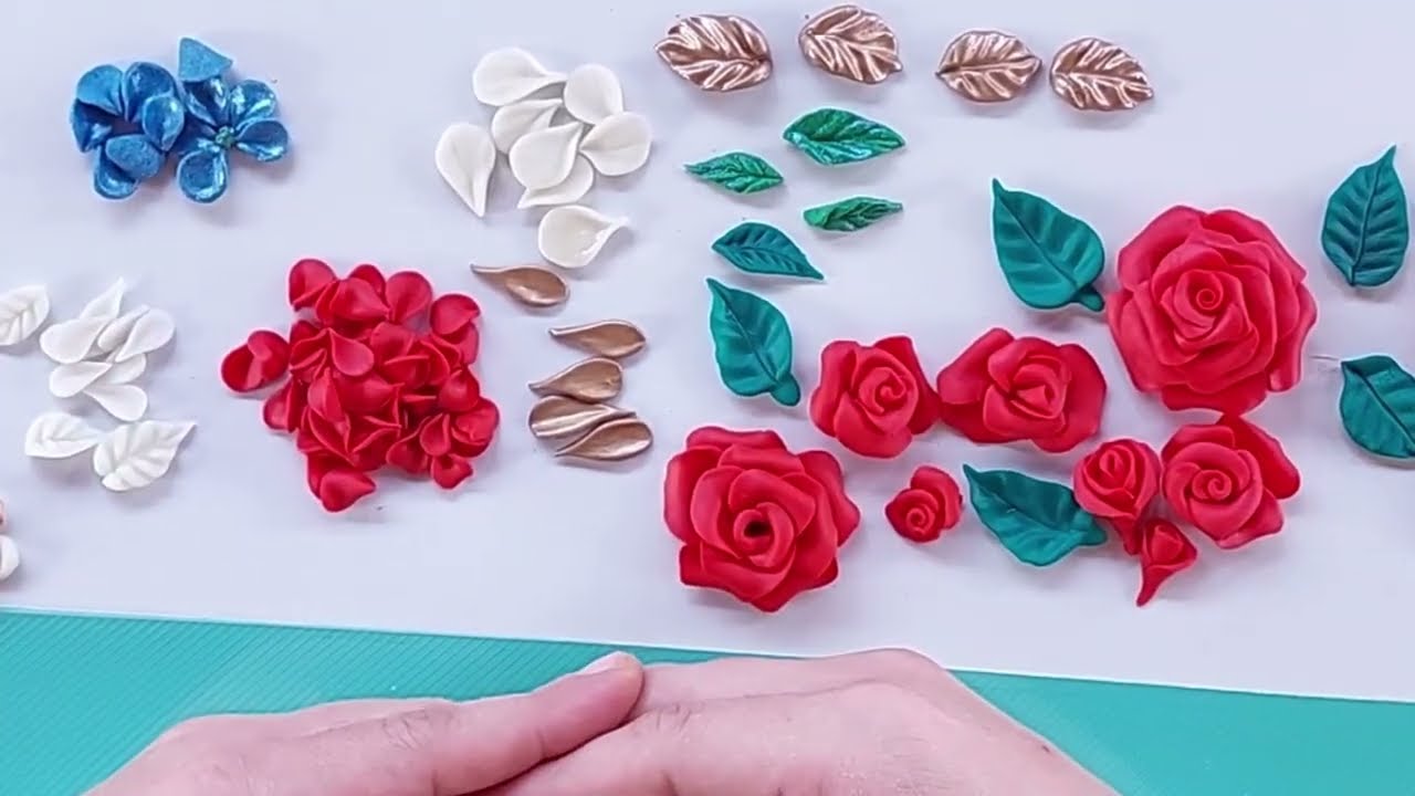 COMO FAZER FLORES DE BISCUIT SEM MOLDE