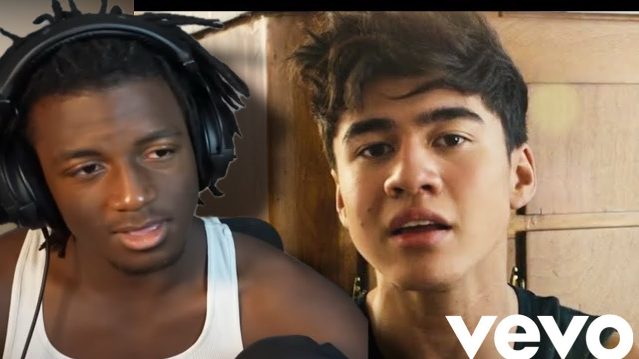 i reacted to 5 seconds of summer for the first time...