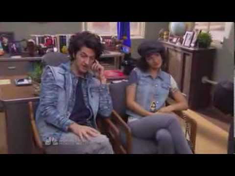 Jean Ralphio and Mona Lisa Freaking Out