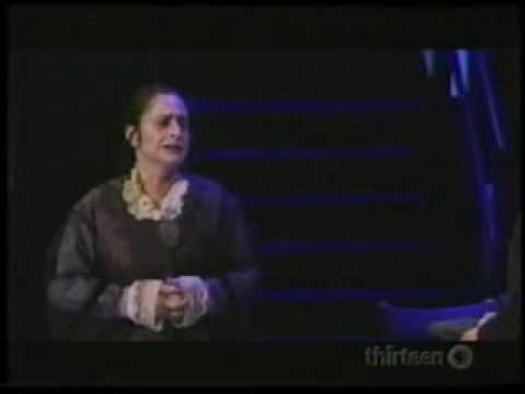 Patti LuPone - "I Read"