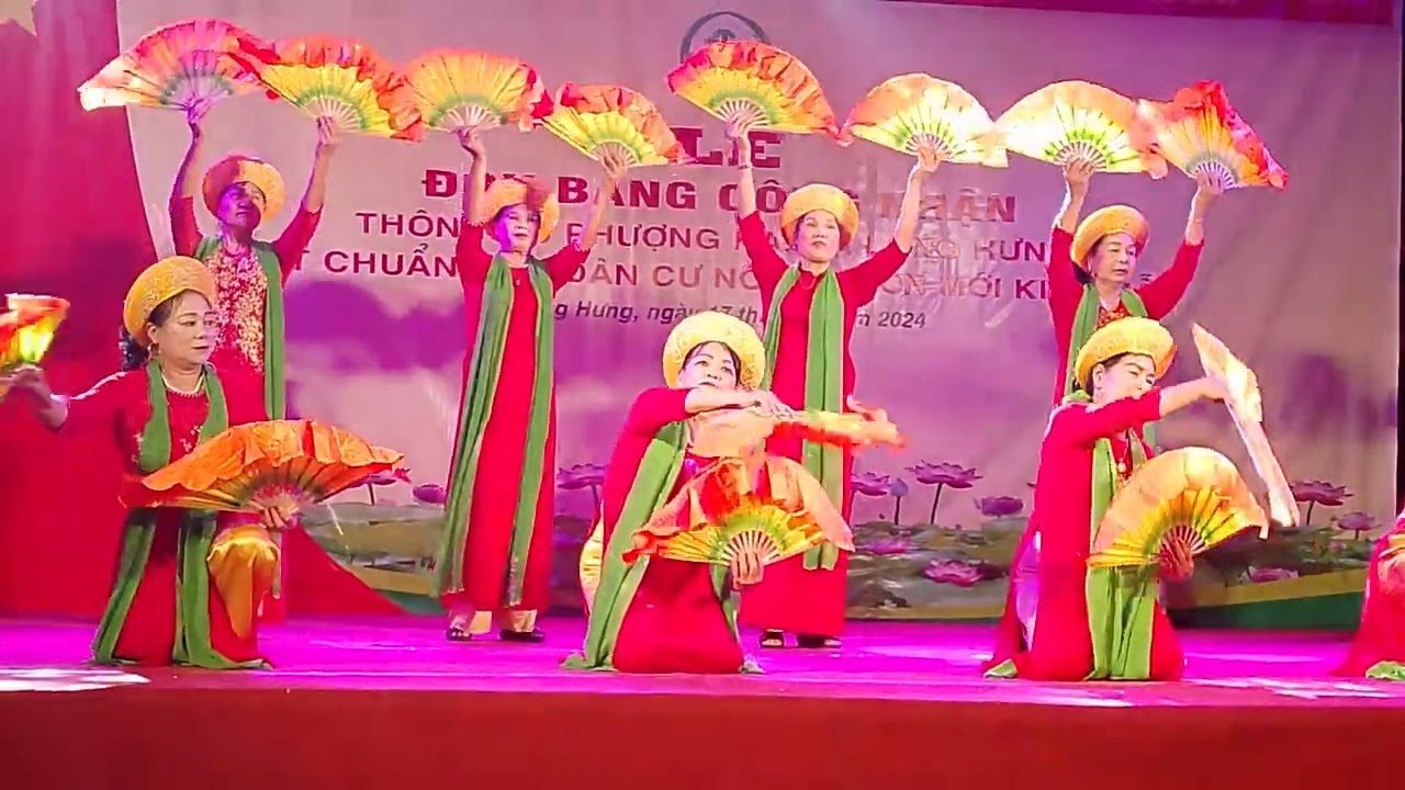 múa:  lời ca mừng đảng mừng xuân  của CLB, NCT như phượng hạ