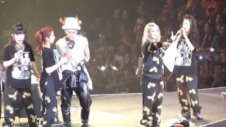 2NE1   AON Manila cute and funny cuts   celebration